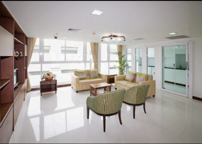 โรงพยาบาลศัลยกรรมตกแต่งกมล 02