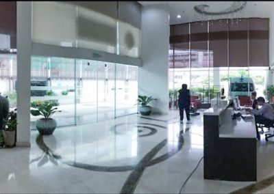 โรงพยาบาลศัลยกรรมตกแต่งกมล ฟร้อน